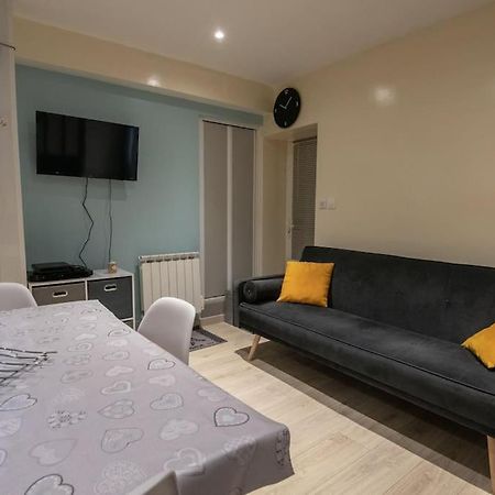 Studio Place De La Barre Le Cosy Daire Mâcon Dış mekan fotoğraf
